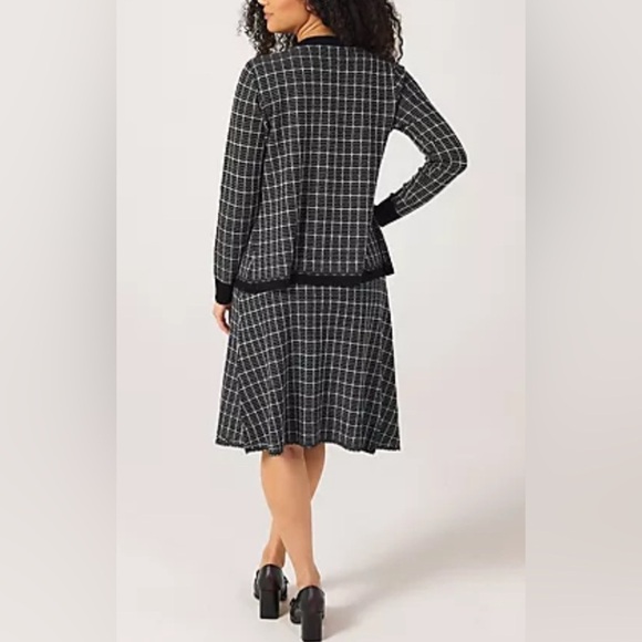 Nina Leonard 2 pc Tweed Cardigan & Skirt Set - Picture 5 of 13
